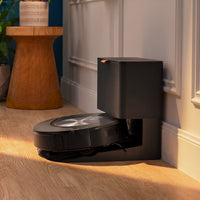 Robô Roomba Combo J7+, 2 em 1, Aspira e Passa Pano da iRobot 127v e 220v